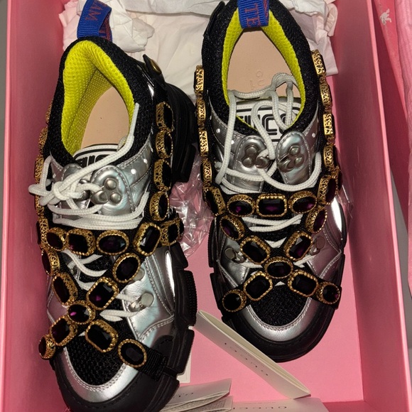 Gucci Wmns Flashtrek Crystals 'Silver'
Gucci / 
Sneakers / 
Gucci Flashtrek - Picture 1 of 4